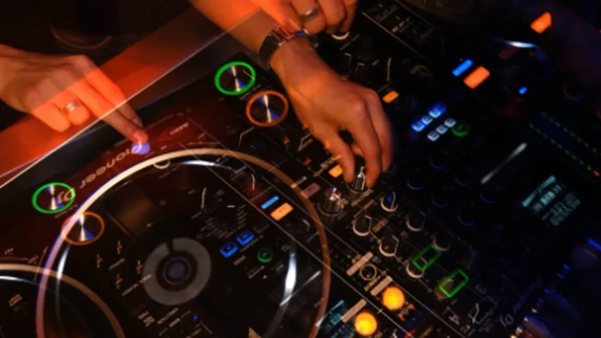 AMC After Party: DJ Heartstring X Lake Hills