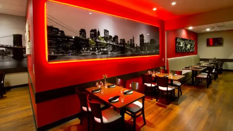 Amici's