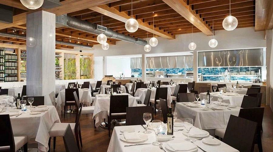Estiatorio Milos Miami Beach