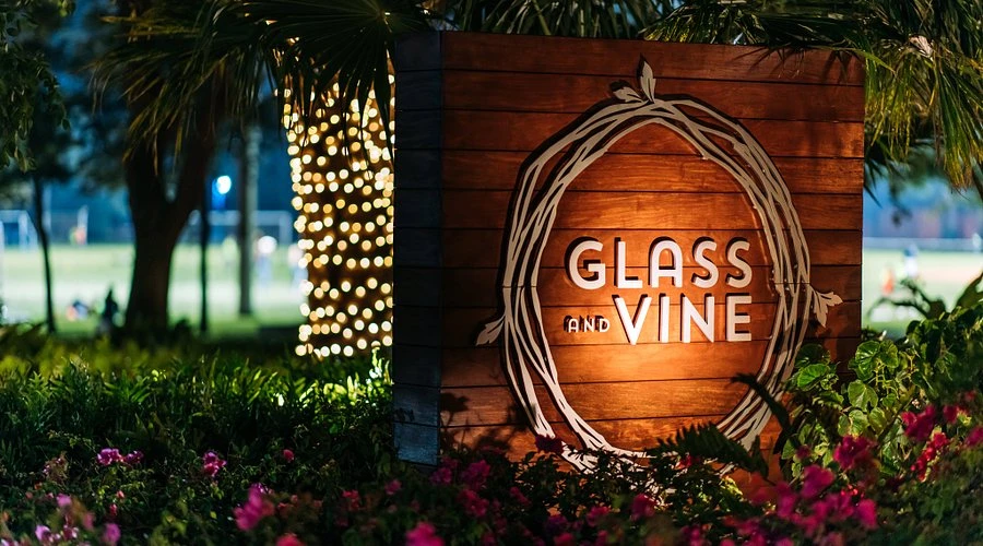 Glass & Vine